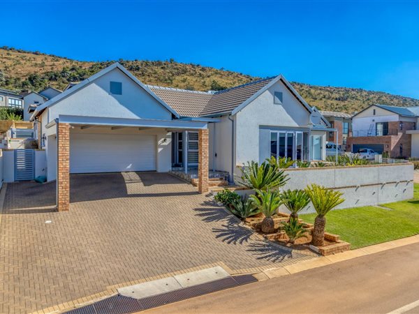2 Bedroom House 2 Bedroom House