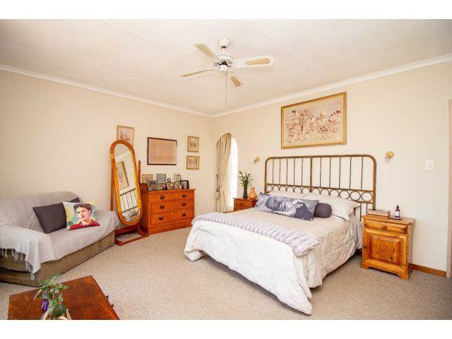 5 Bed House in Strubens Valley photo number 13