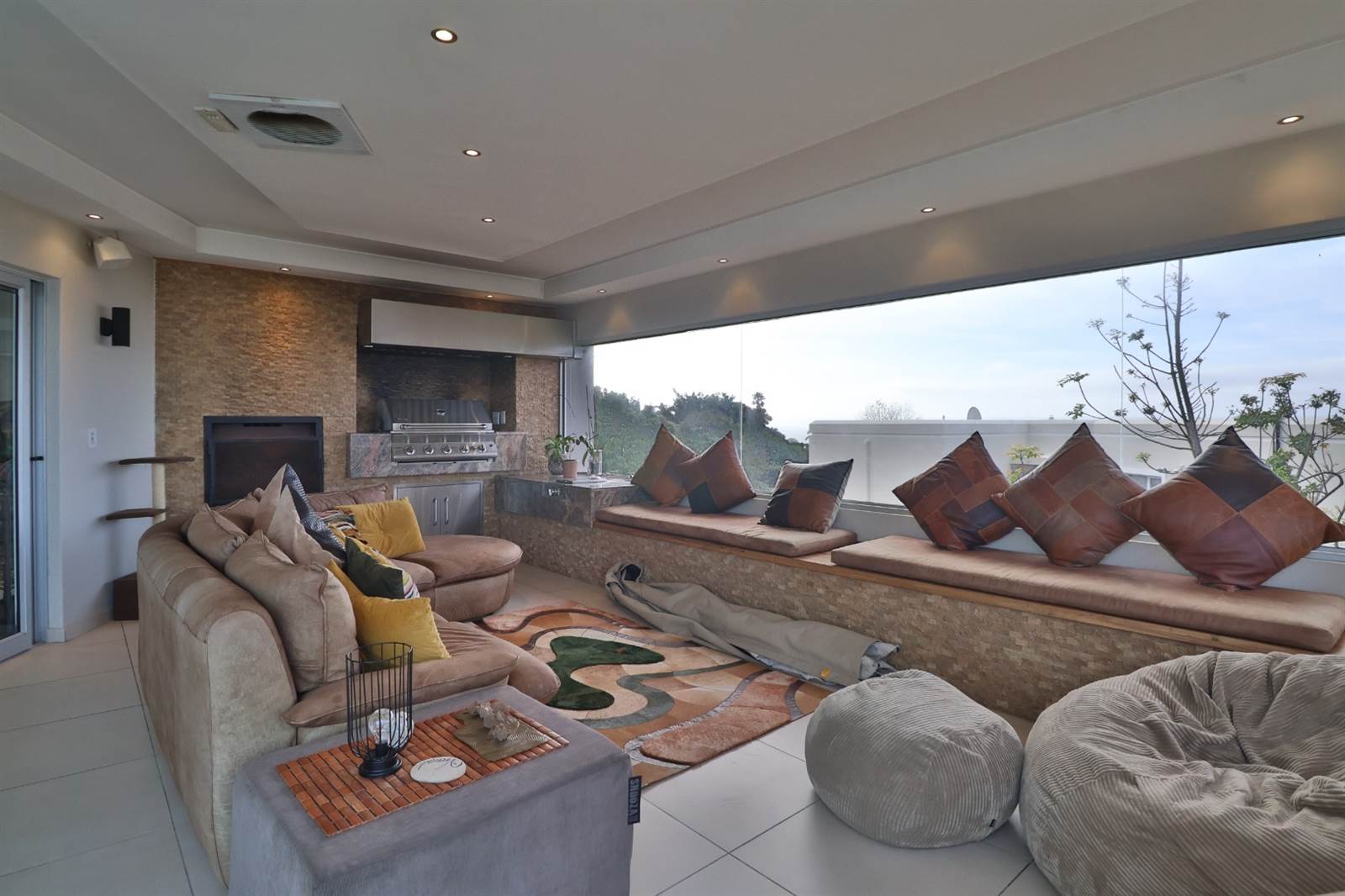 6 Bed House in Plettenberg Bay photo number 12