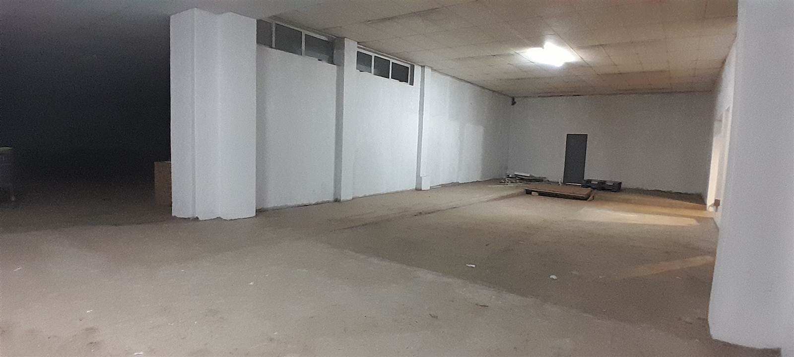 1980  m² Commercial space in Rustenburg Central photo number 6