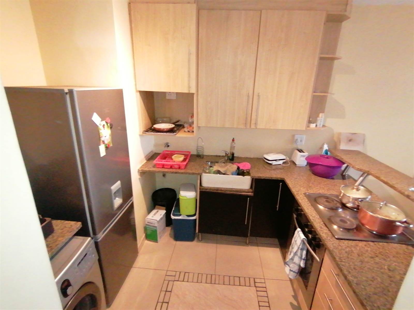 2 Bed Apartment in Amberfield photo number 2
