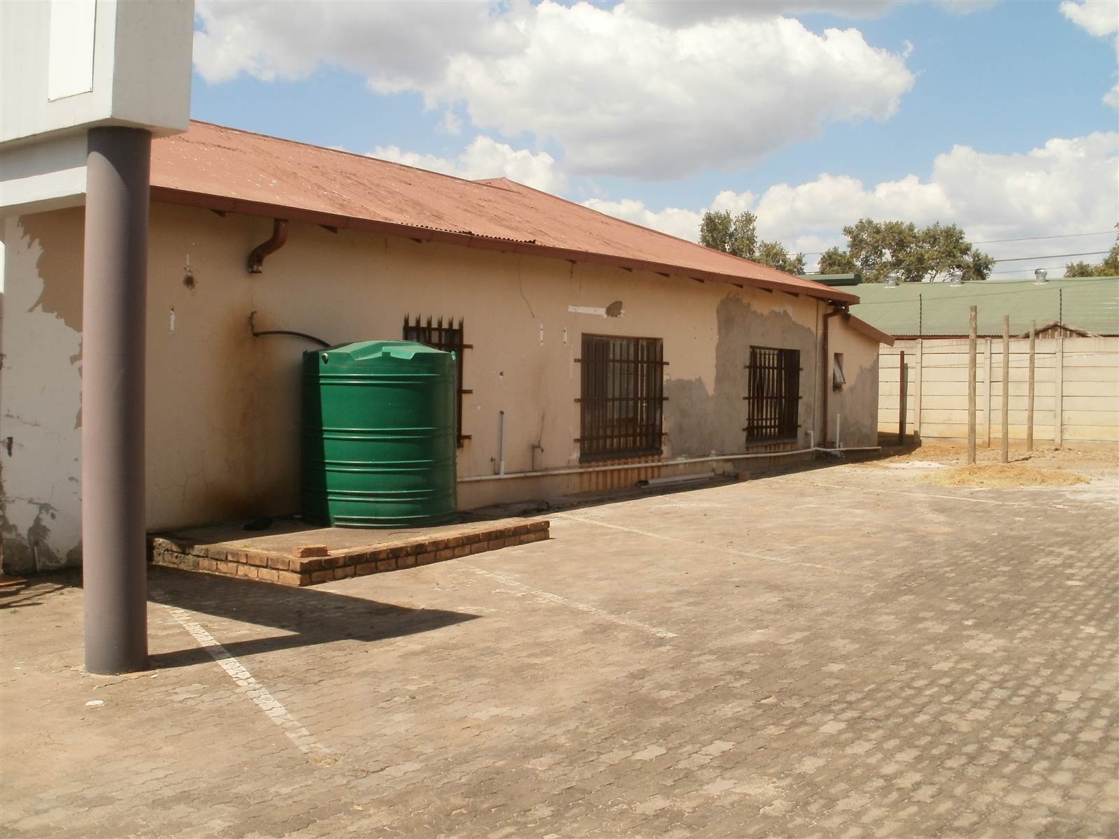 570  m² Commercial space in Bronkhorstspruit photo number 21
