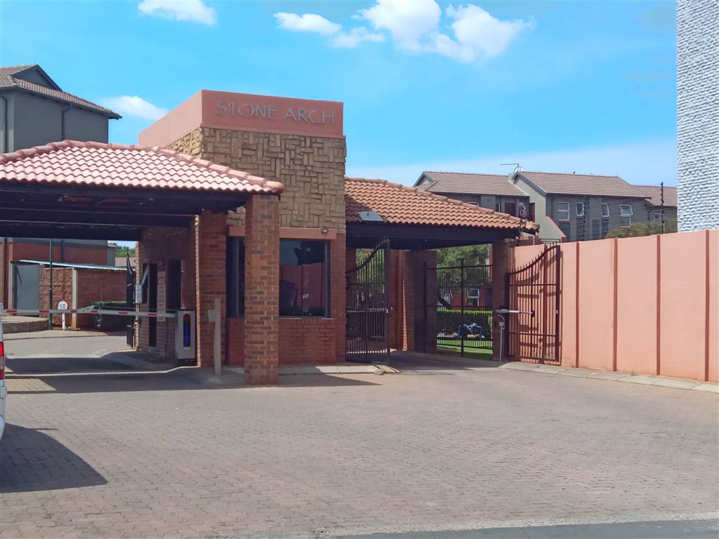 2 Bed Apartment for sale in Castleview T4445469 Private Property