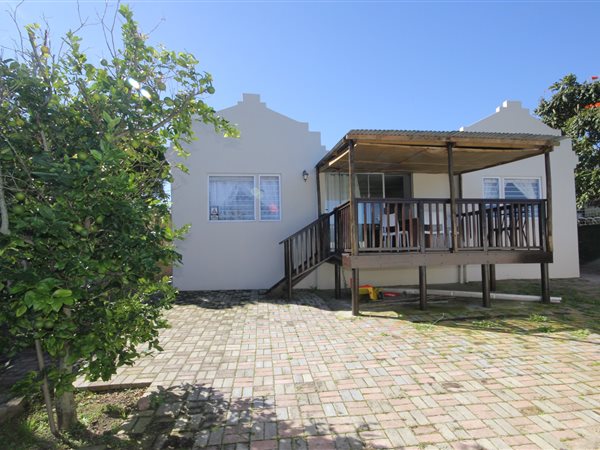 3 Bedroom Townhouse 3 Bedroom Townhouse