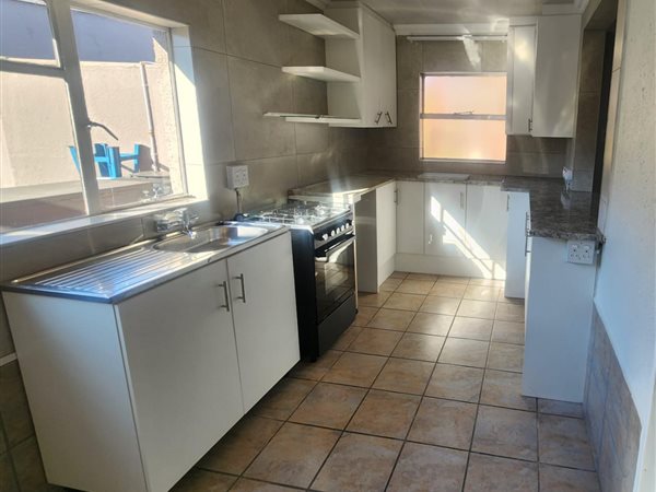 2 Bedroom Flat