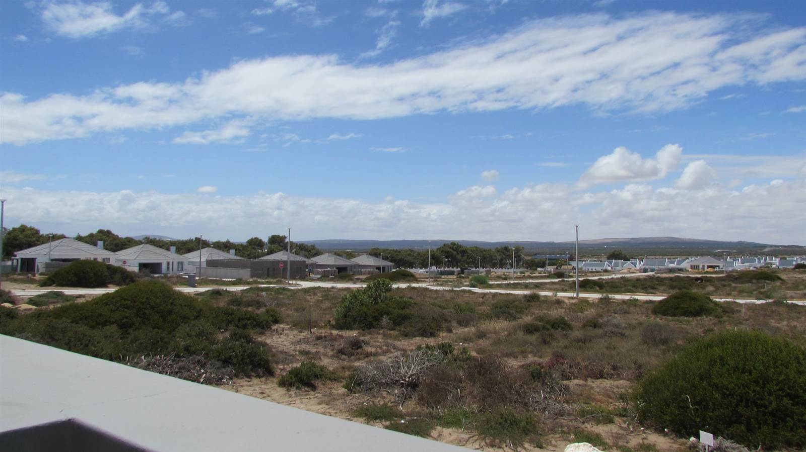 425 m² Land available in Yzerfontein photo number 2
