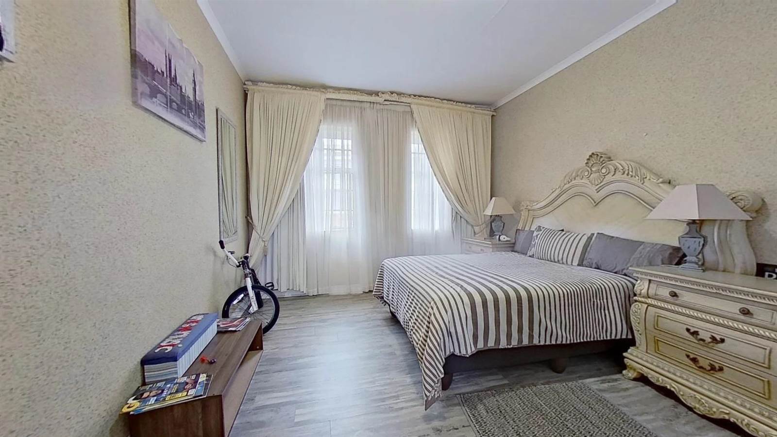 5 Bed House in Wilkoppies photo number 25