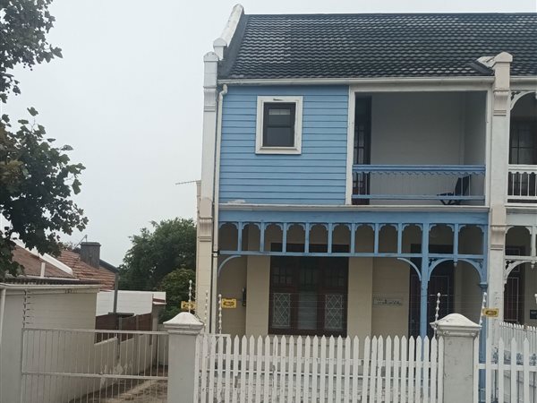 3 Bed House in Richmond Hill