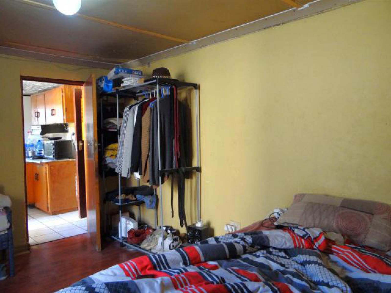 2 Bed House in Zwide photo number 12