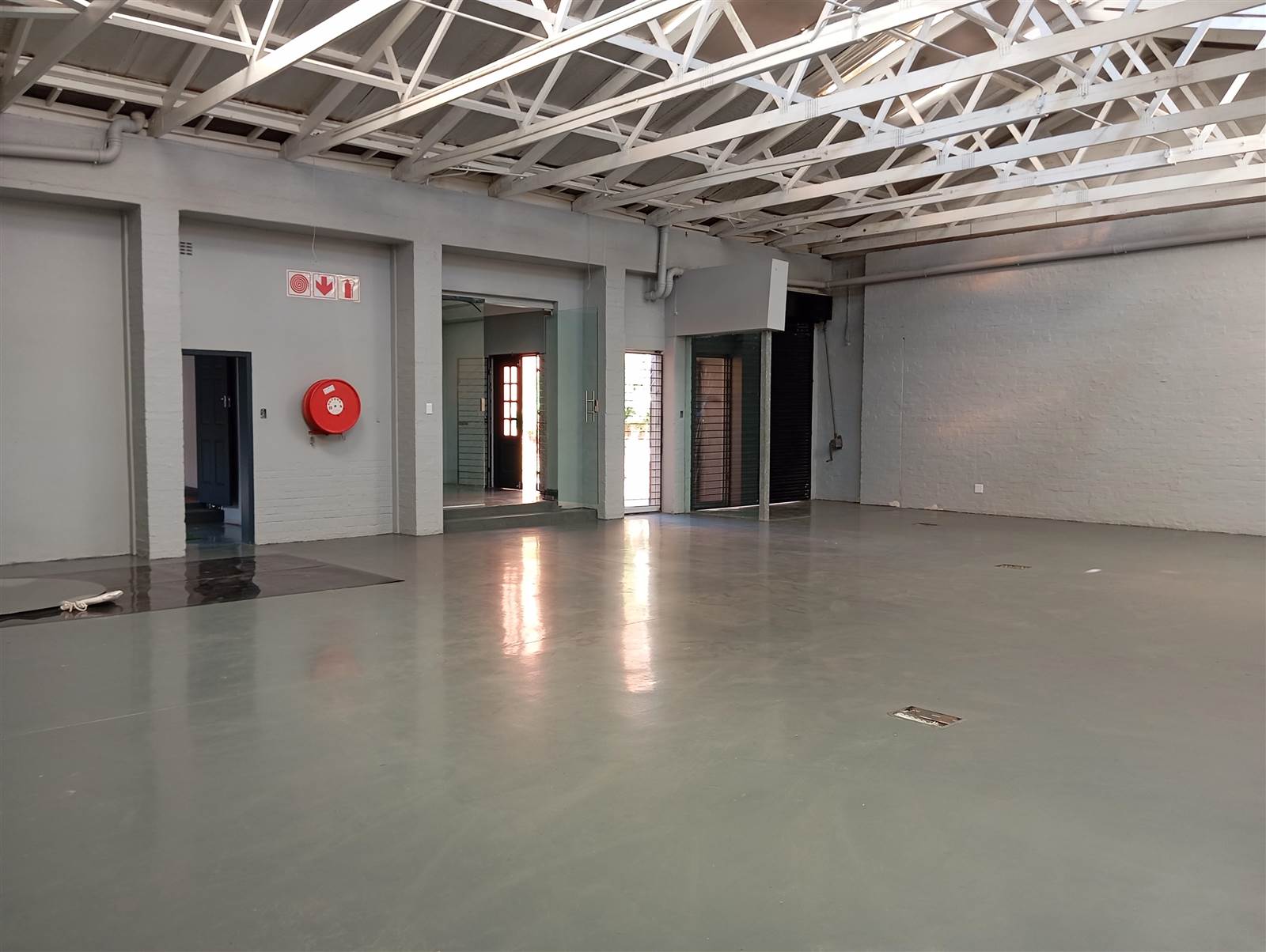 255  m² Industrial space in Windermere photo number 8