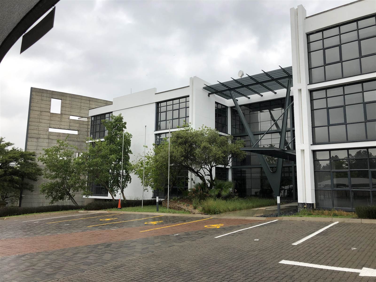 4470  m² Commercial space in Woodmead photo number 1