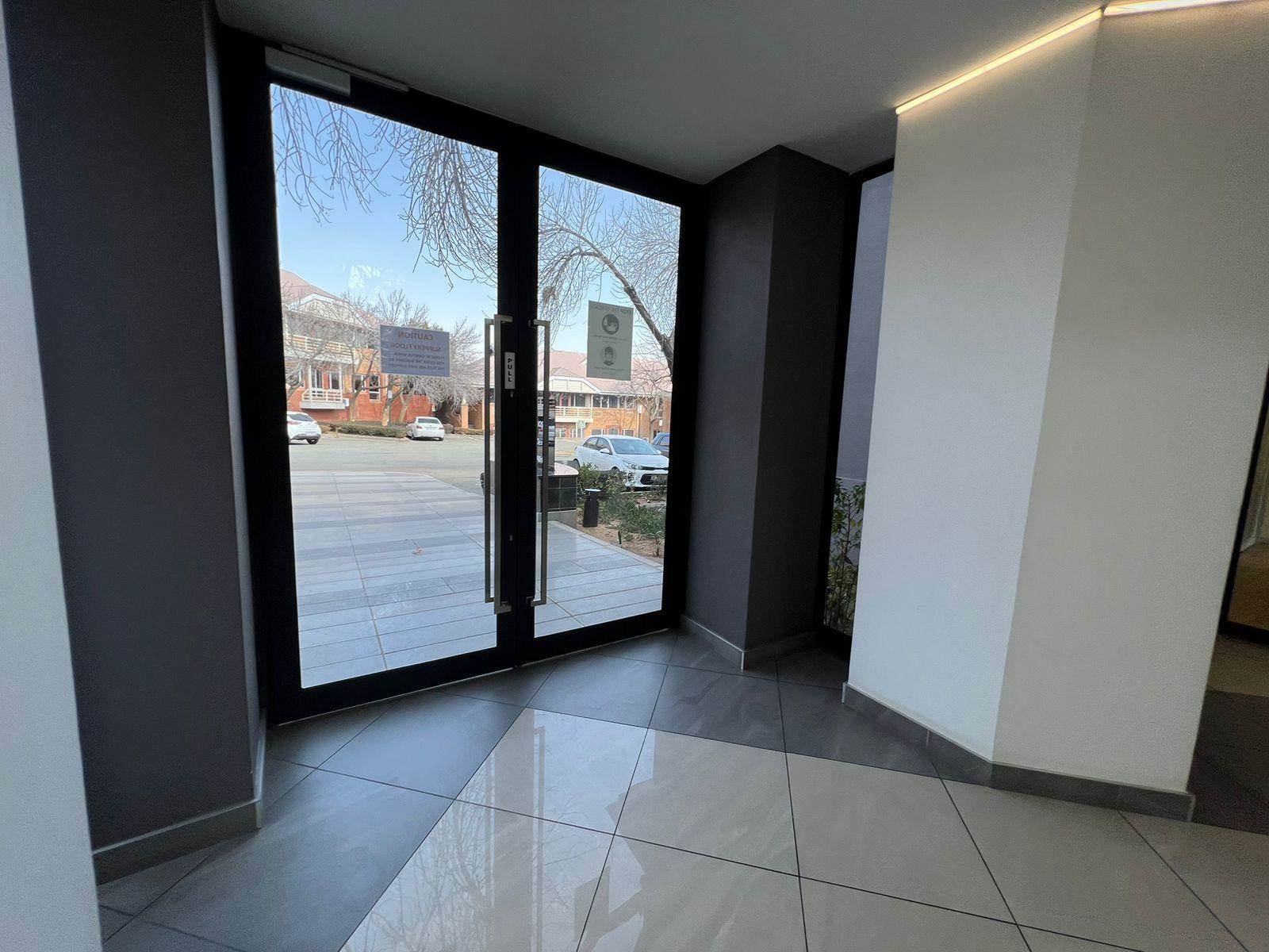 1373  m² Commercial space in Woodmead photo number 6