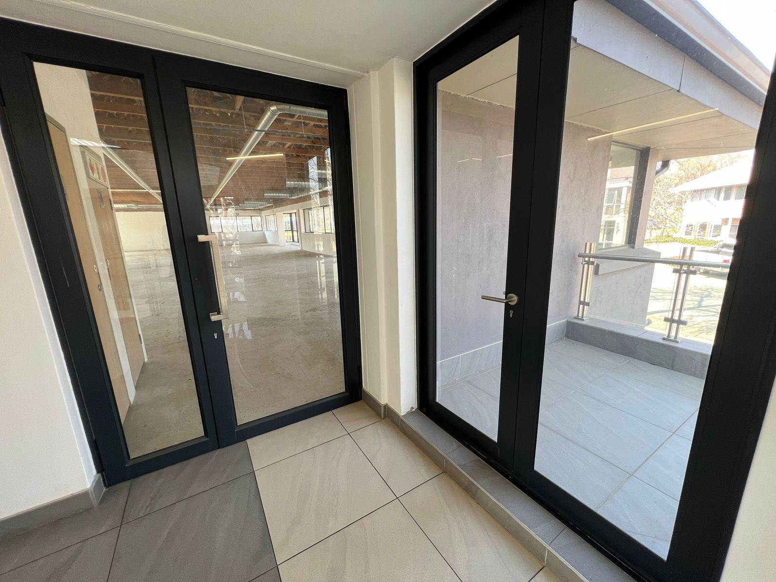 1373  m² Commercial space in Woodmead photo number 7