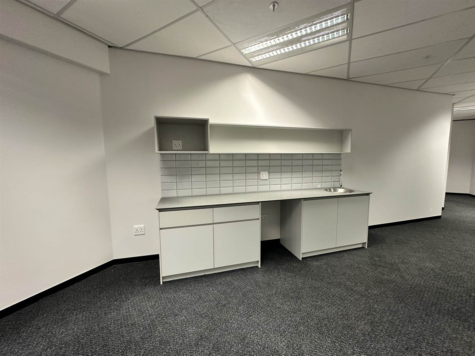 161  m² Commercial space in Parktown photo number 3