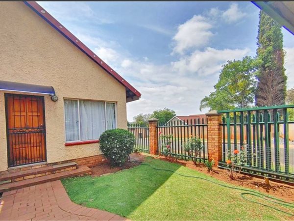 1 Bedroom Garden Cottage 1 Bedroom Garden Cottage