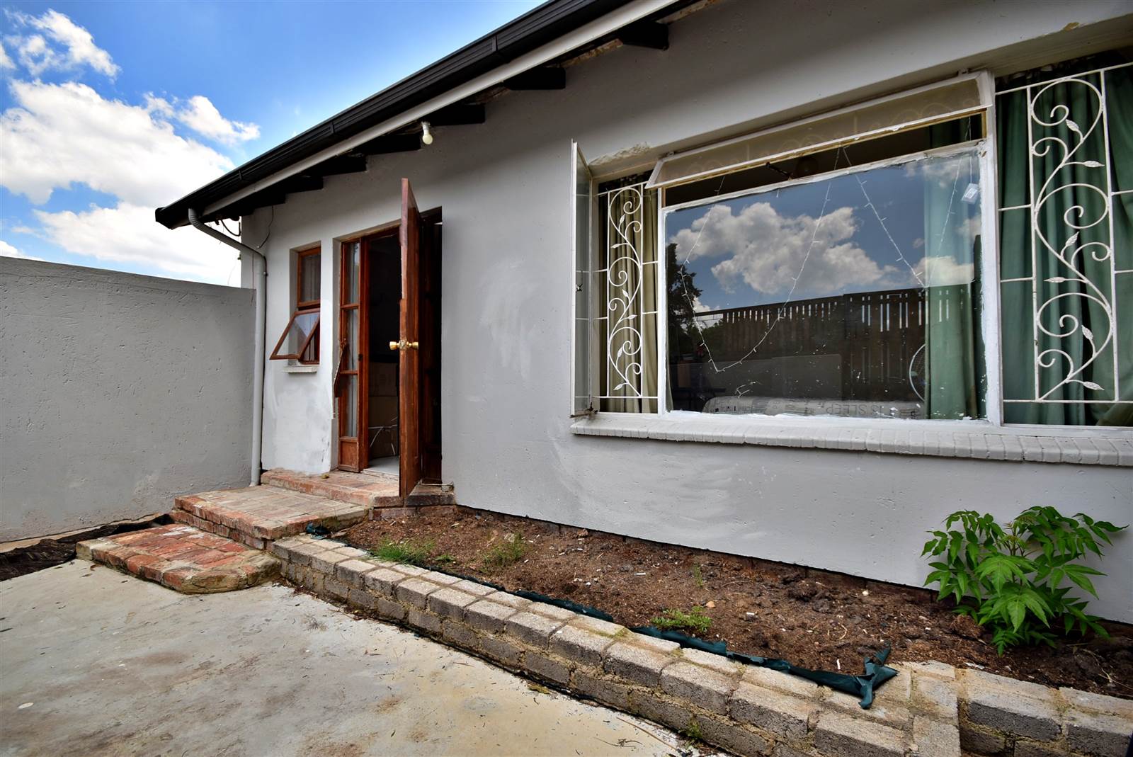 7 Bed House in Johannesburg North photo number 19