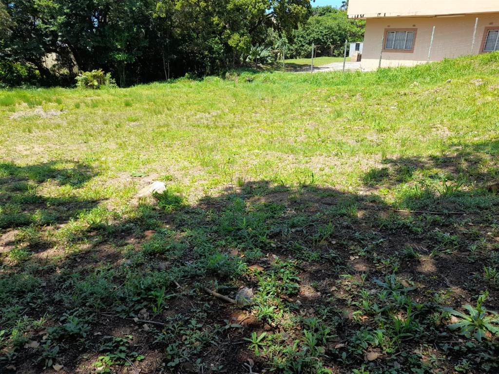 1742 m² Land available in Hibberdene photo number 7