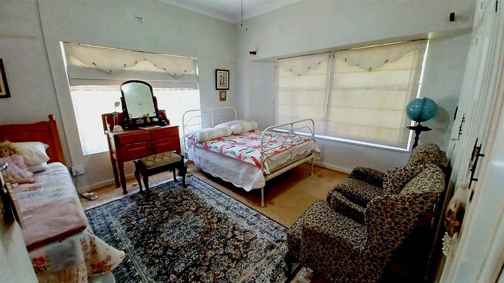 3 Bed House in Noordhoek photo number 5