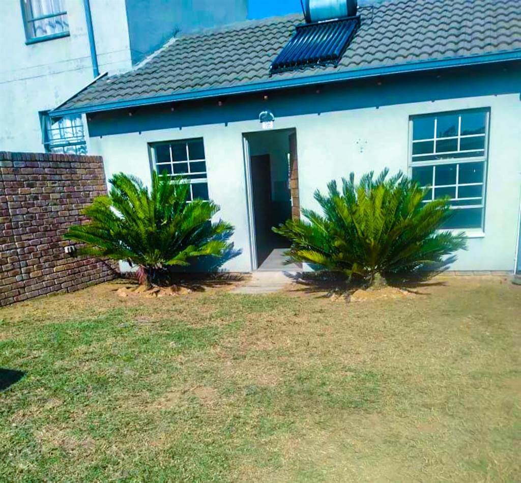 2 Bedroom House 2 Bedroom House
