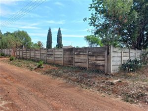2552 m² Land available in Daleside
