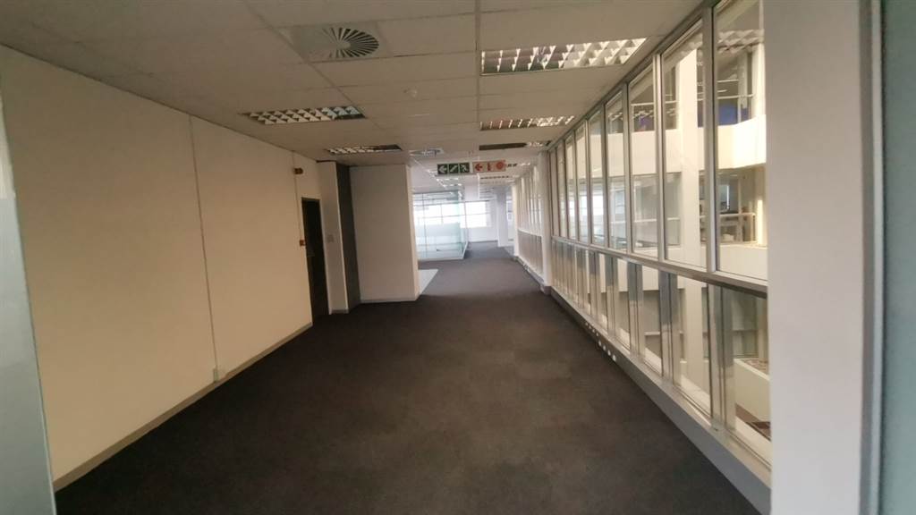 497  m² Commercial space in Bedfordview photo number 17