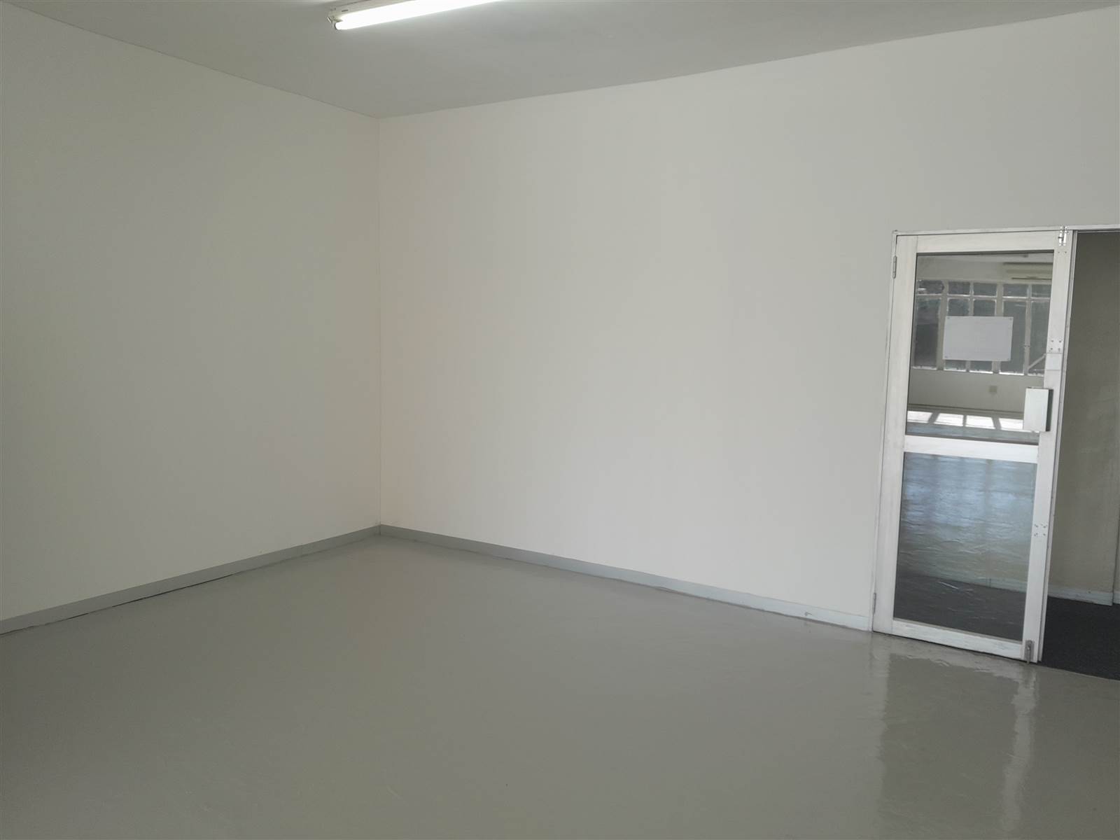84  m² Retail Space in Stamford Hill photo number 7