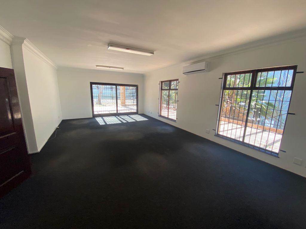 642  m² Commercial space in Melrose Arch photo number 12