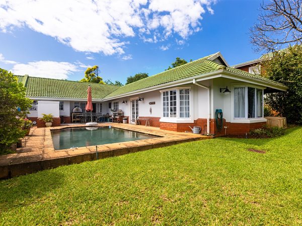 3 Bedroom Townhouse 3 Bedroom Townhouse