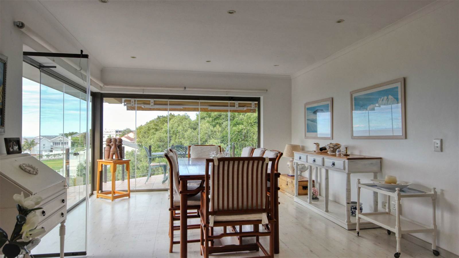 4 Bed House in Plettenberg Bay photo number 7