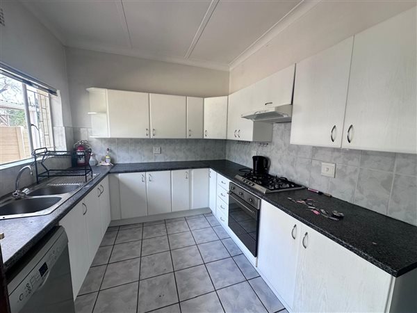 3 Bedroom House 3 Bedroom House