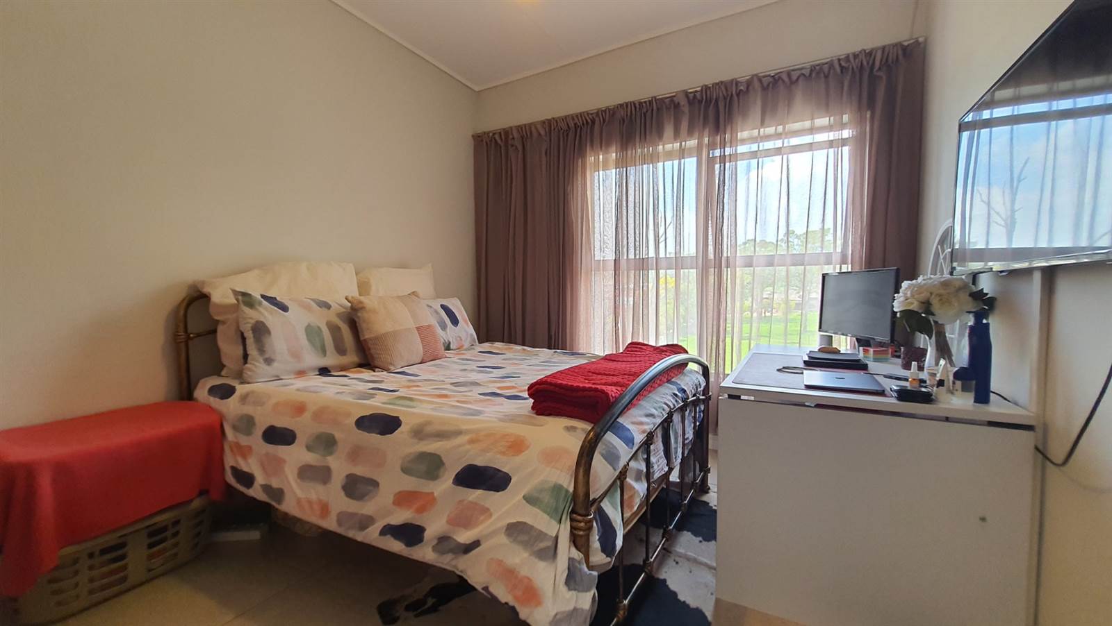2 Bed Apartment in Modderfontein photo number 17