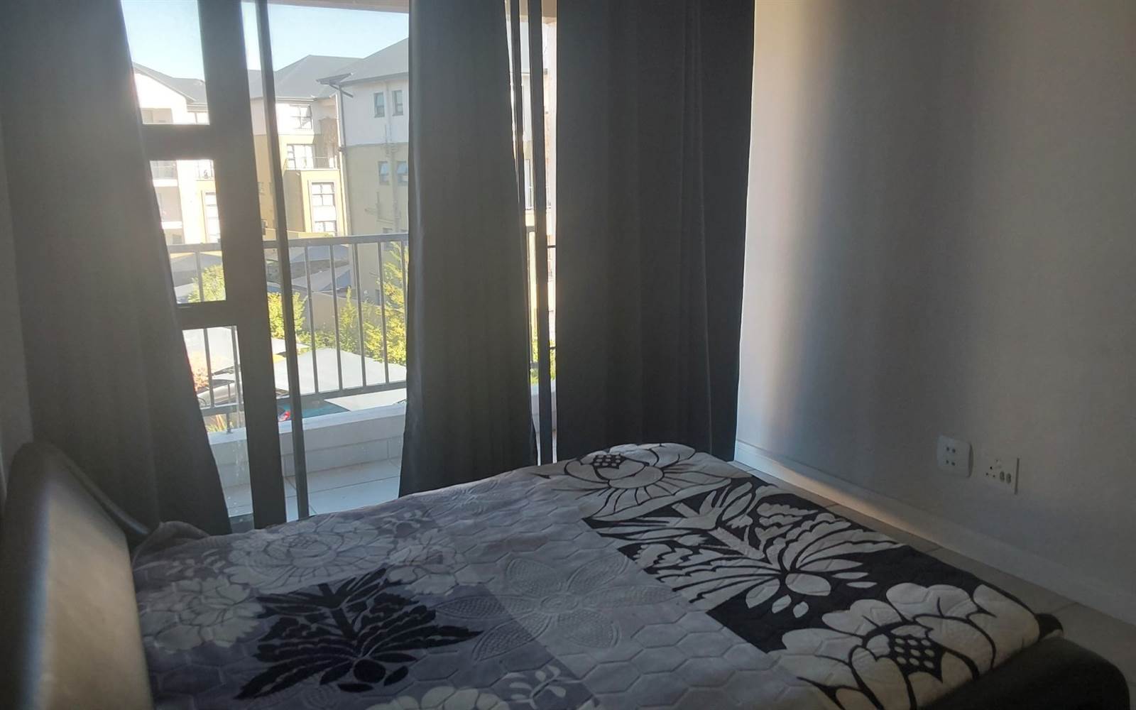 1 Bed Apartment in Jukskei View photo number 6