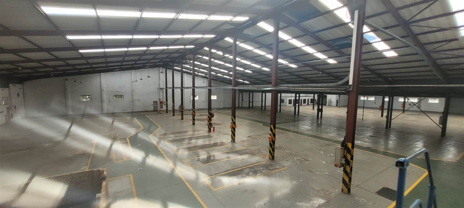 4550  m² Industrial space in Robertville photo number 6