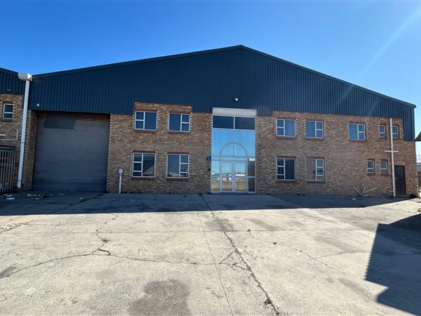 1 500  m² Industrial space