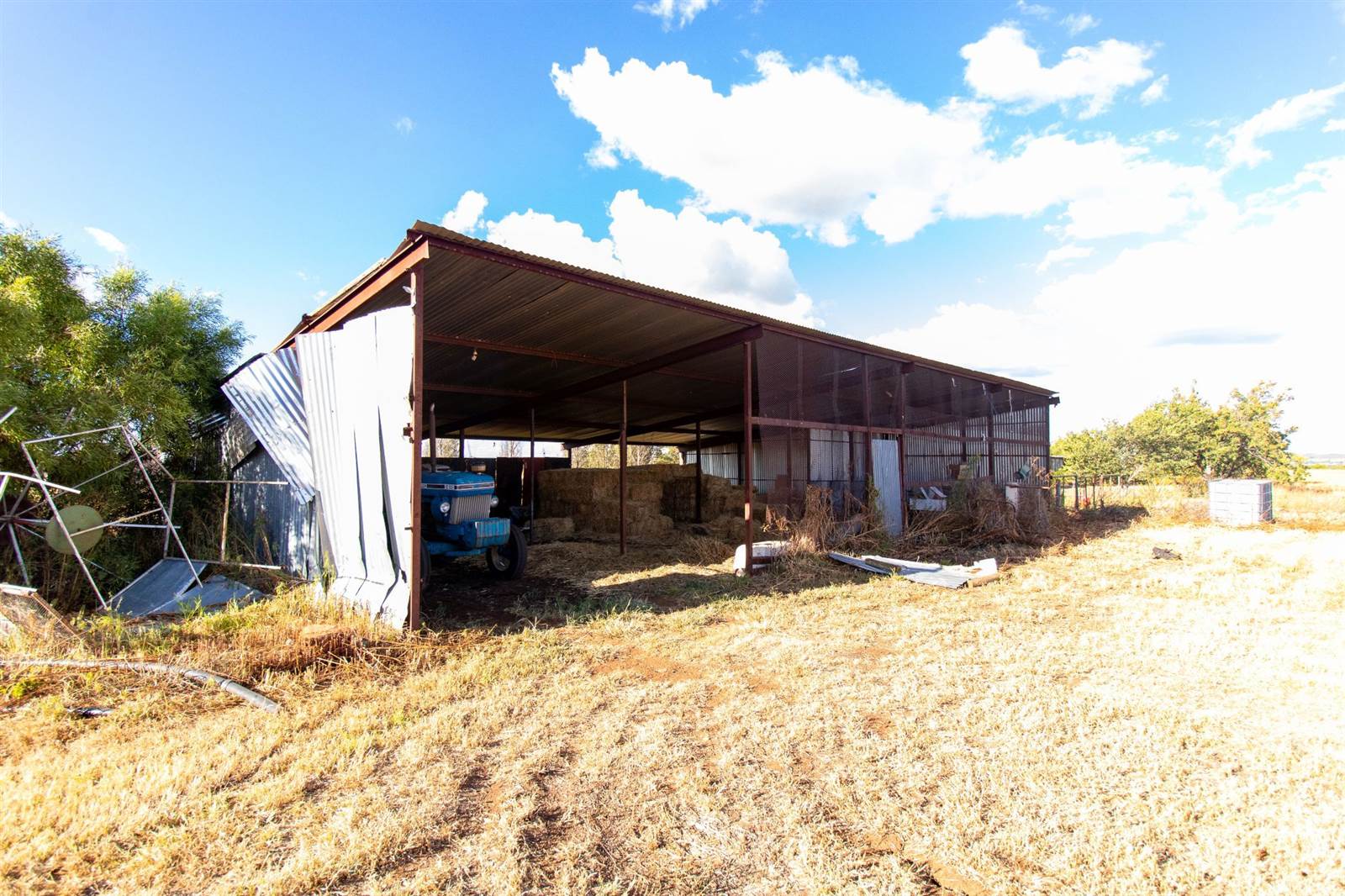 11.5 ha Smallholding in Bloemfontein Farms photo number 30