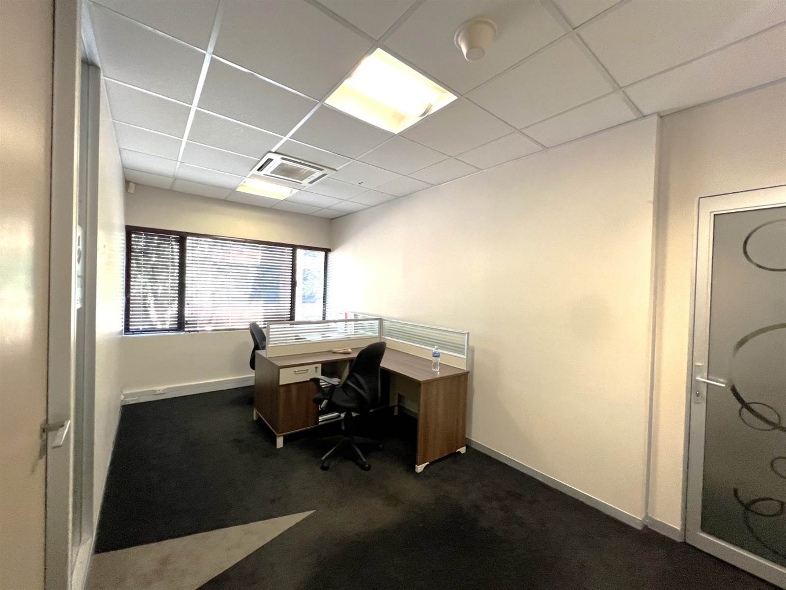 395  m² Commercial space in Sunninghill photo number 8