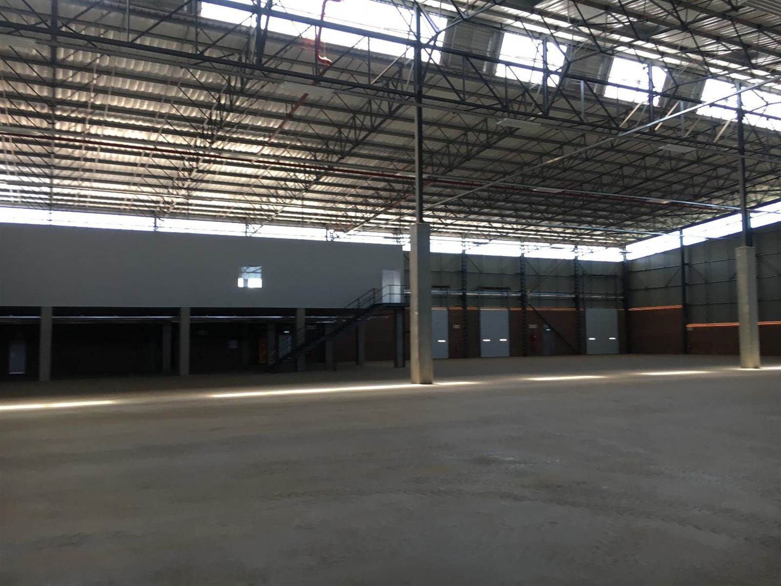 3277  m² Industrial space in Pomona AH photo number 19