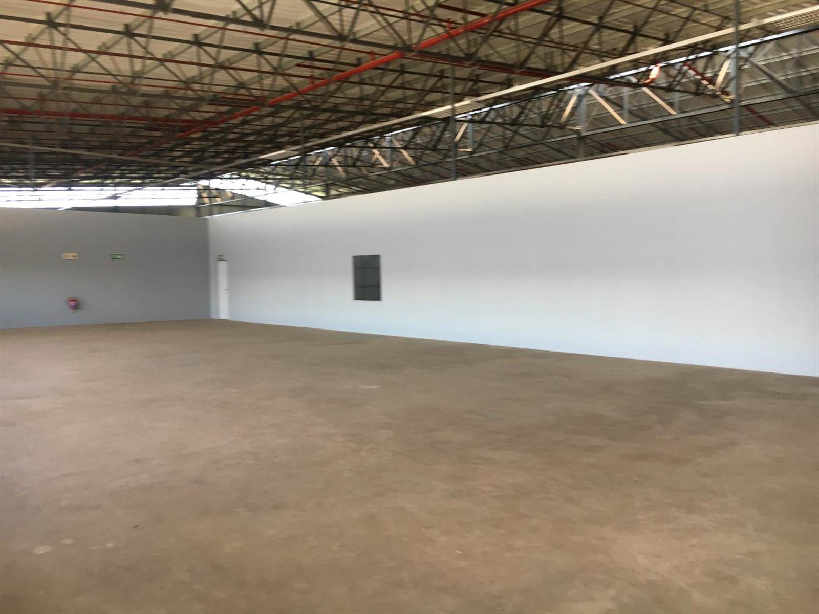3277  m² Industrial space in Pomona AH photo number 9