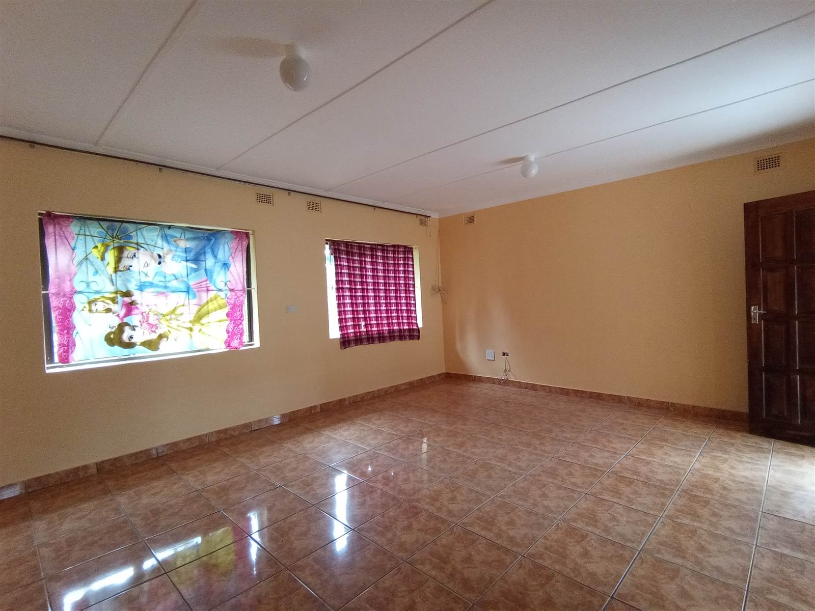 2 Bed House in Tongaat Central photo number 2