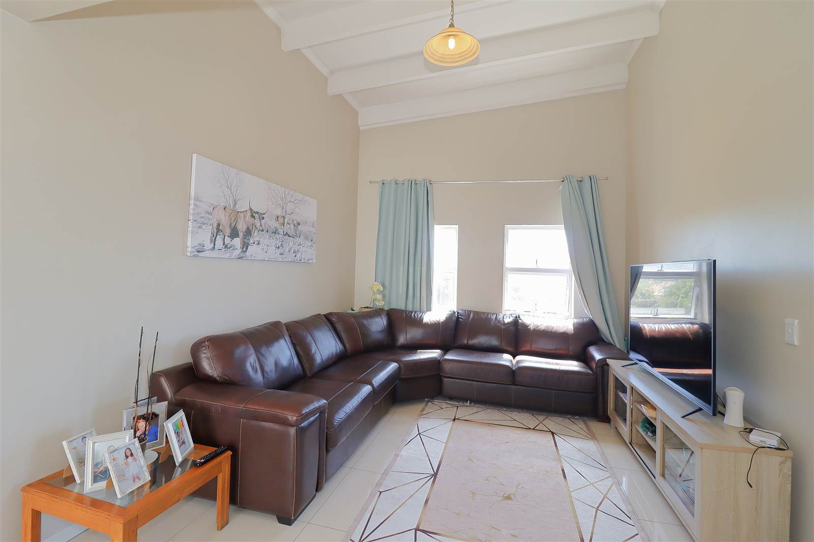 2 Bed Apartment in Bellville Central photo number 1