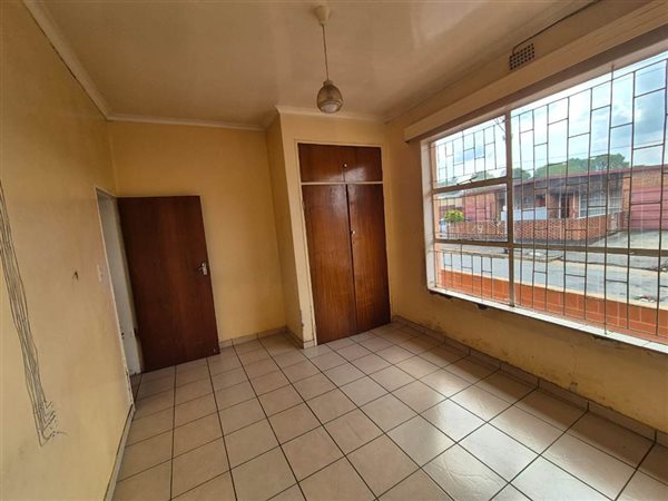 3 Bedroom House 3 Bedroom House