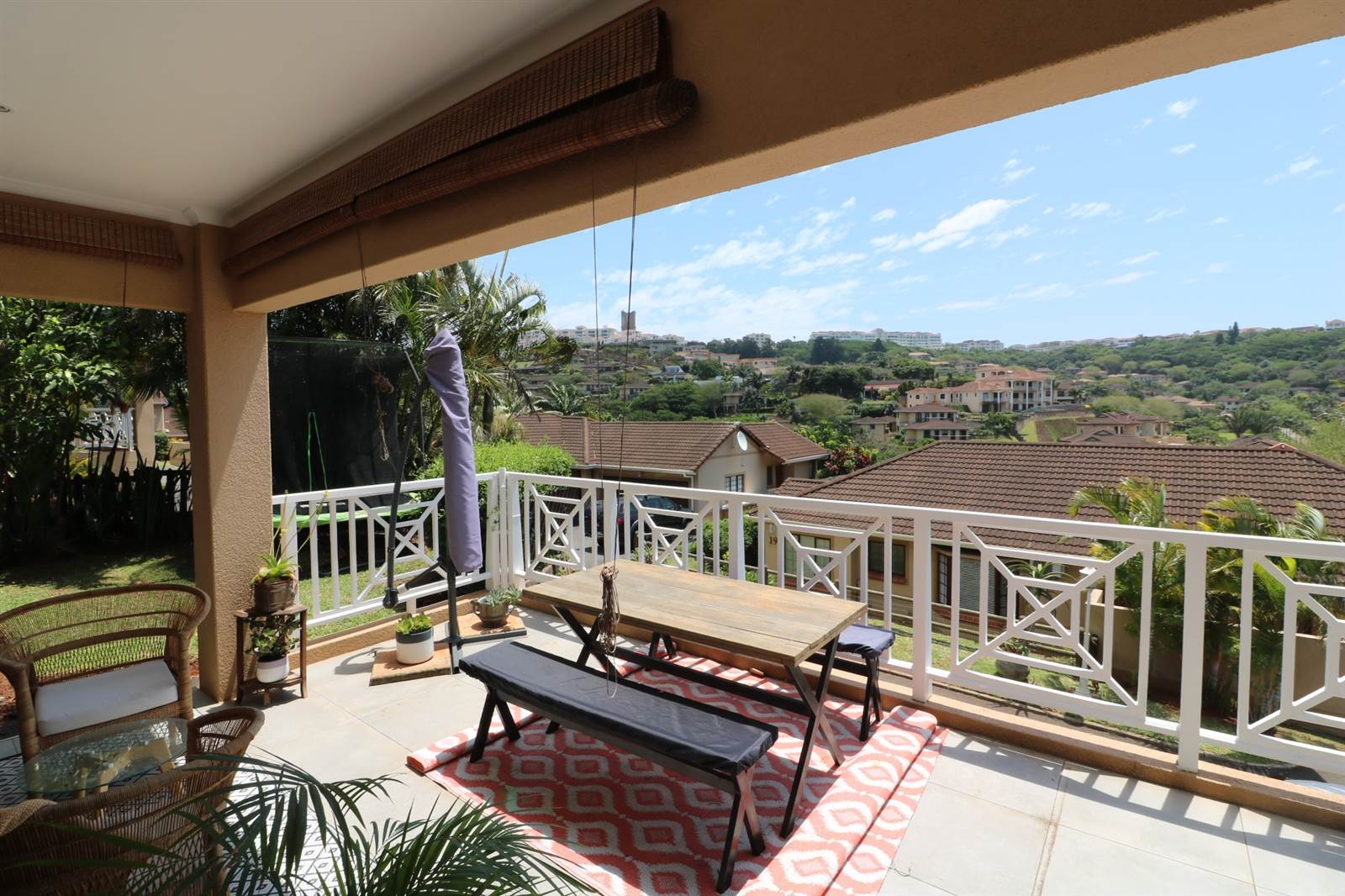 3 Bed Simplex in La Lucia photo number 1