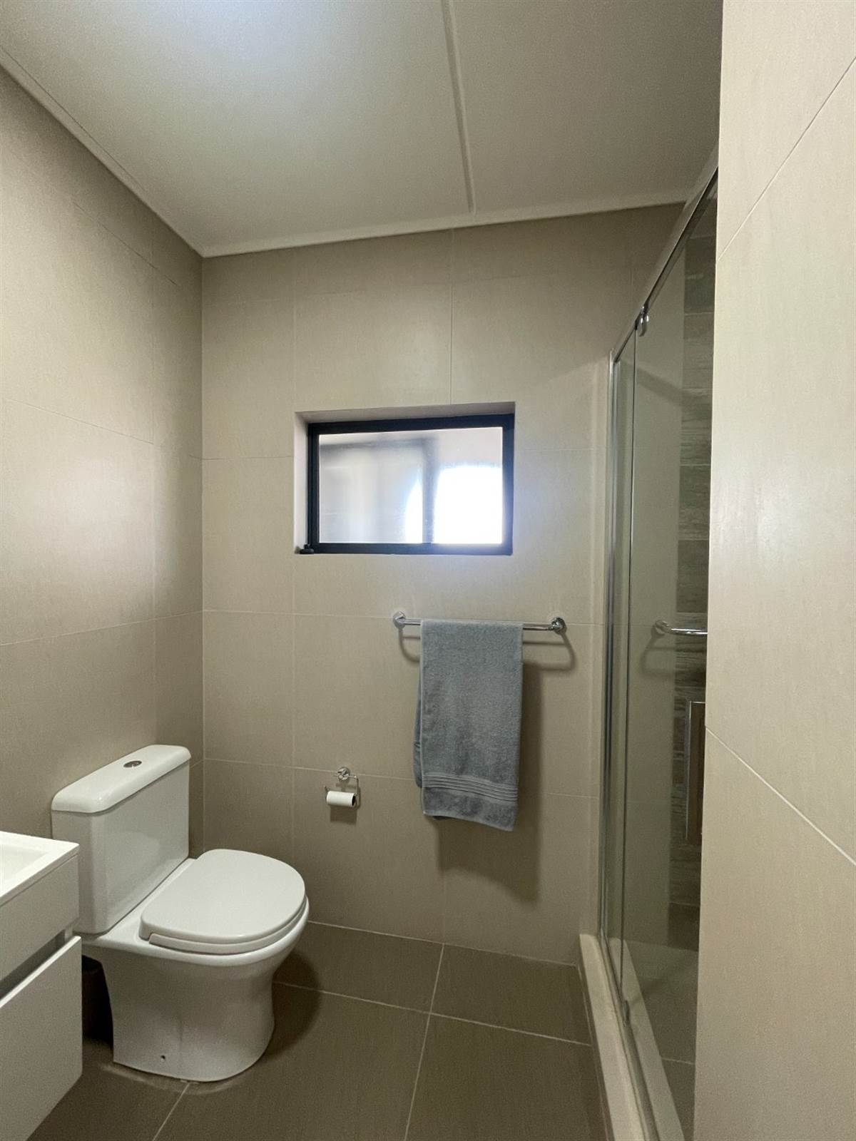 2 Bed Apartment in Kyalami photo number 24