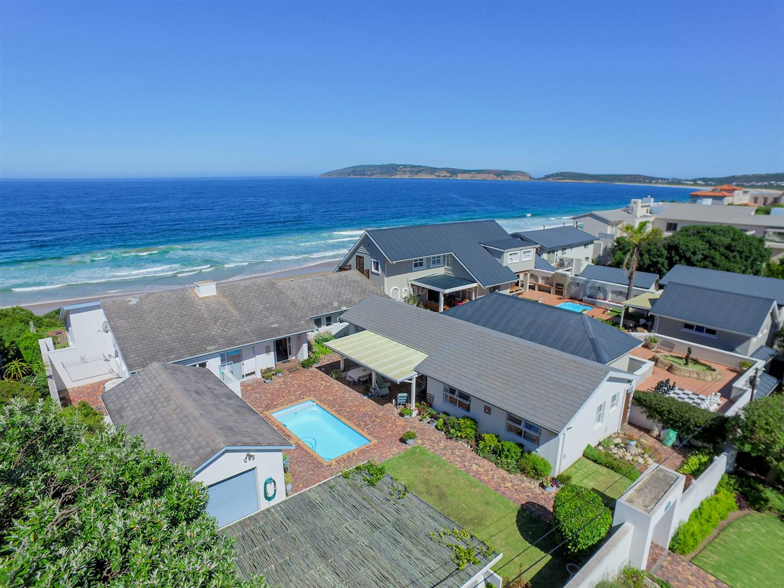 4 Bed House in Plettenberg Bay photo number 4