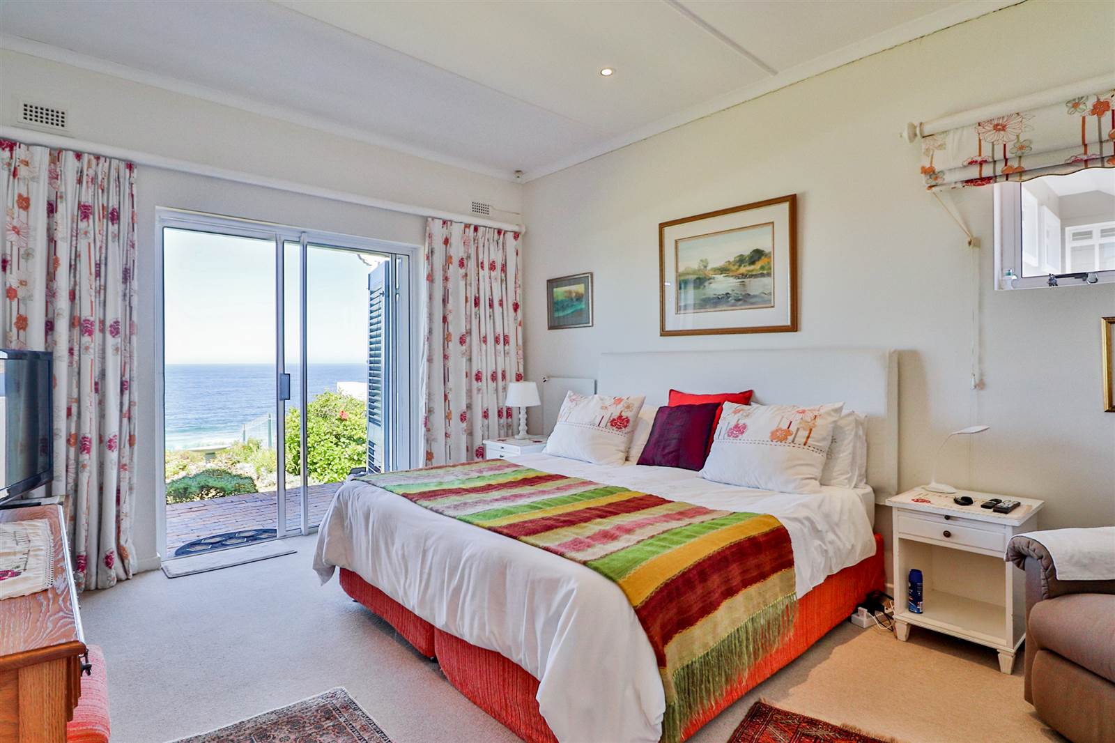 4 Bed House in Plettenberg Bay photo number 15