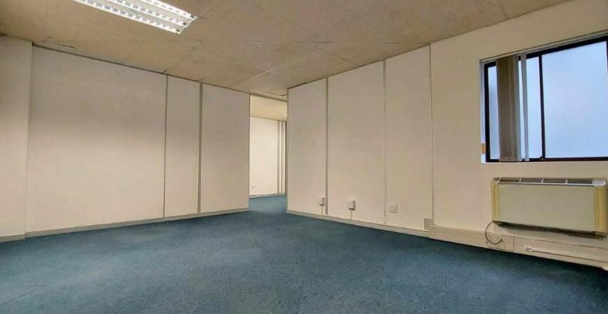 64  m² Office Space in Tyger Valley photo number 2