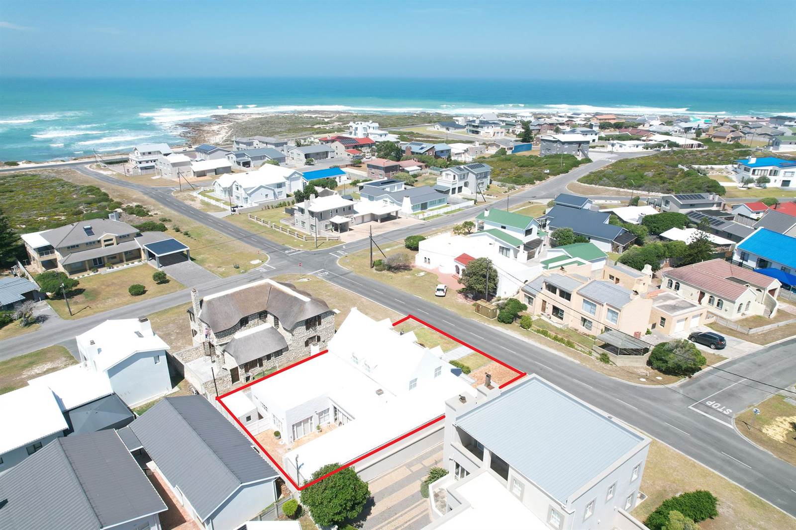 4 Bed House in Struisbaai photo number 5