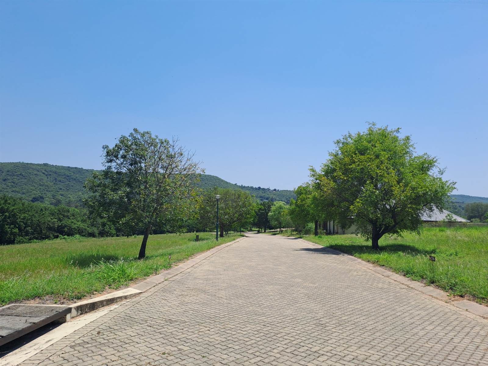 1213 m² Land available in Hazyview photo number 2