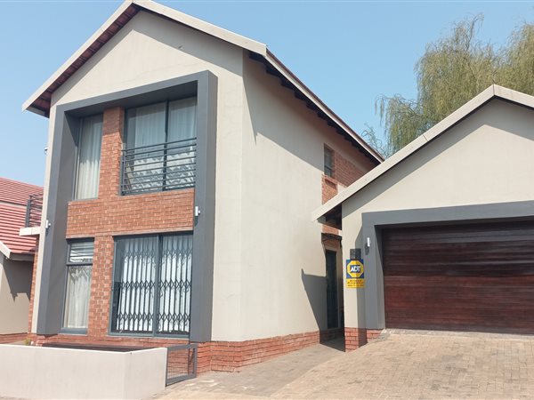 3 Bed Townhouse