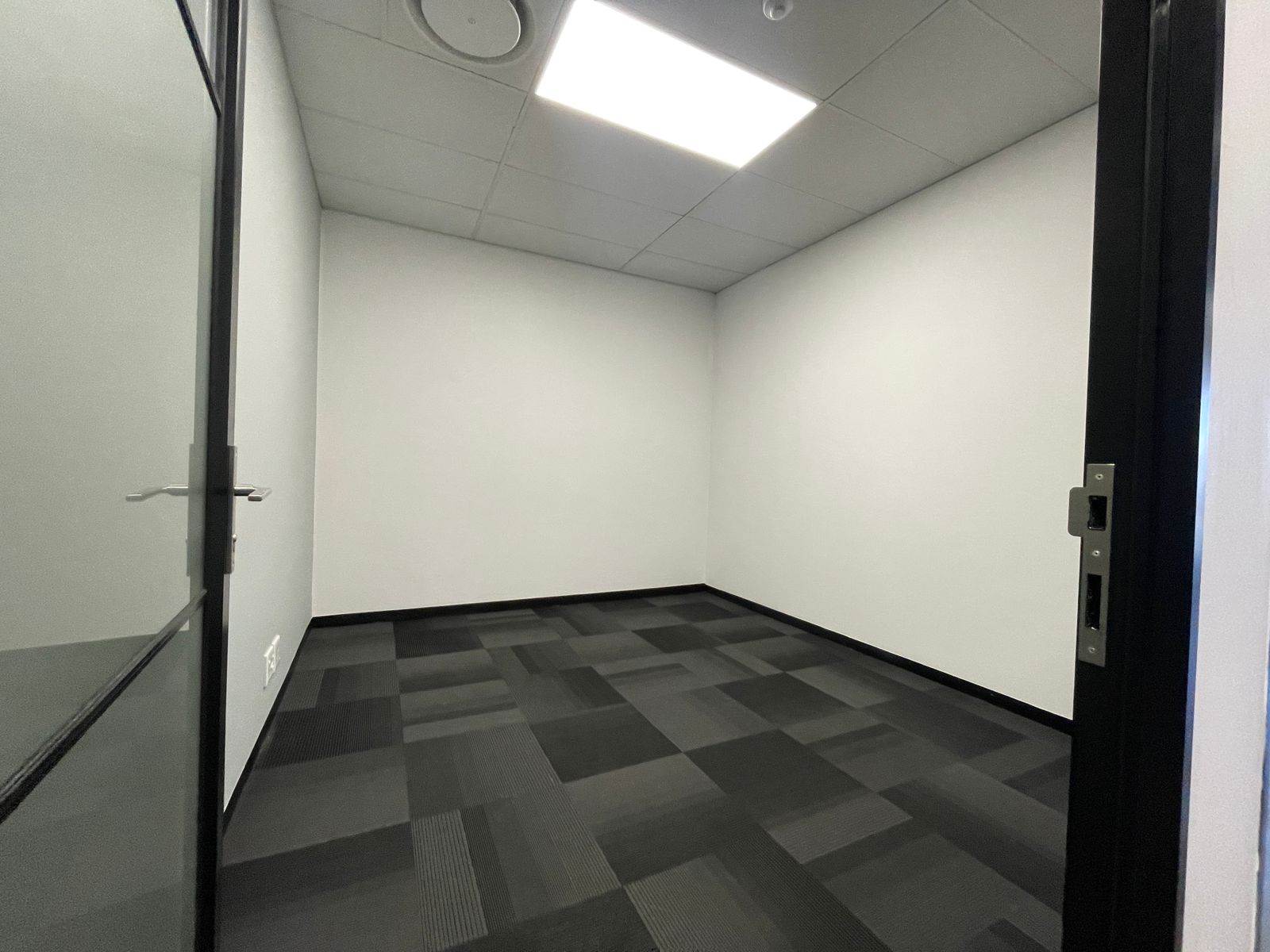 1095  m² Commercial space in Century City photo number 14